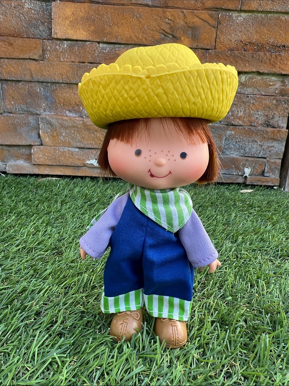 VINTAGE Strawberry Shortcake Huckleberry Pie doll 1970s/80s American Greetings